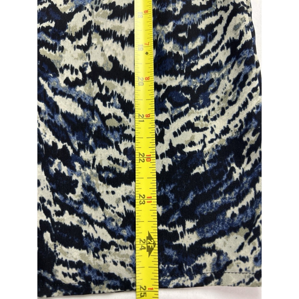 Talbots Womens Blouse Size‎ Small Blue Black Abstract Animal Print Pleated Front - Picture 14 of 16